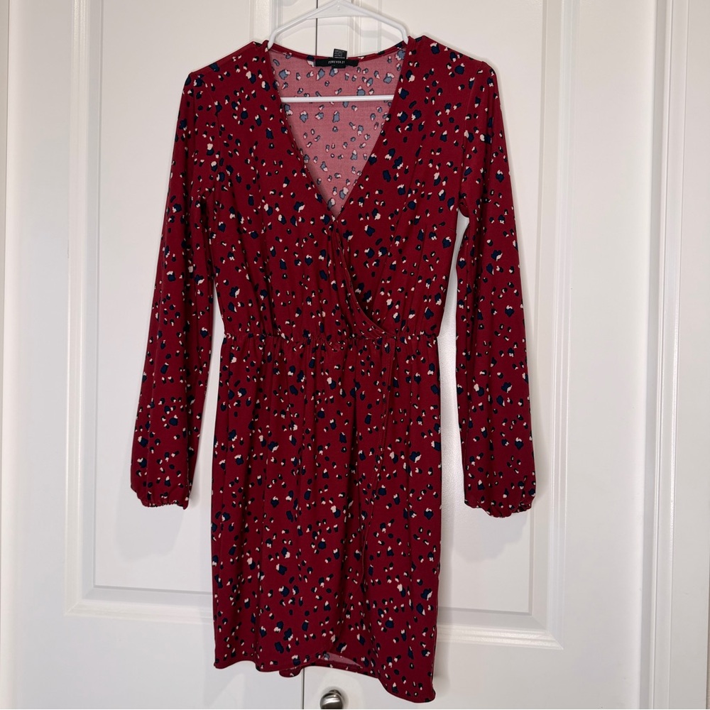 Forever 21 Red and Black Patterned Long Sleeve Dress
